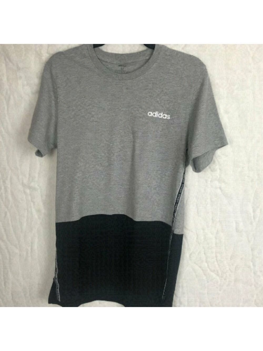 Adidas Grey and Black T-shirt Size M
